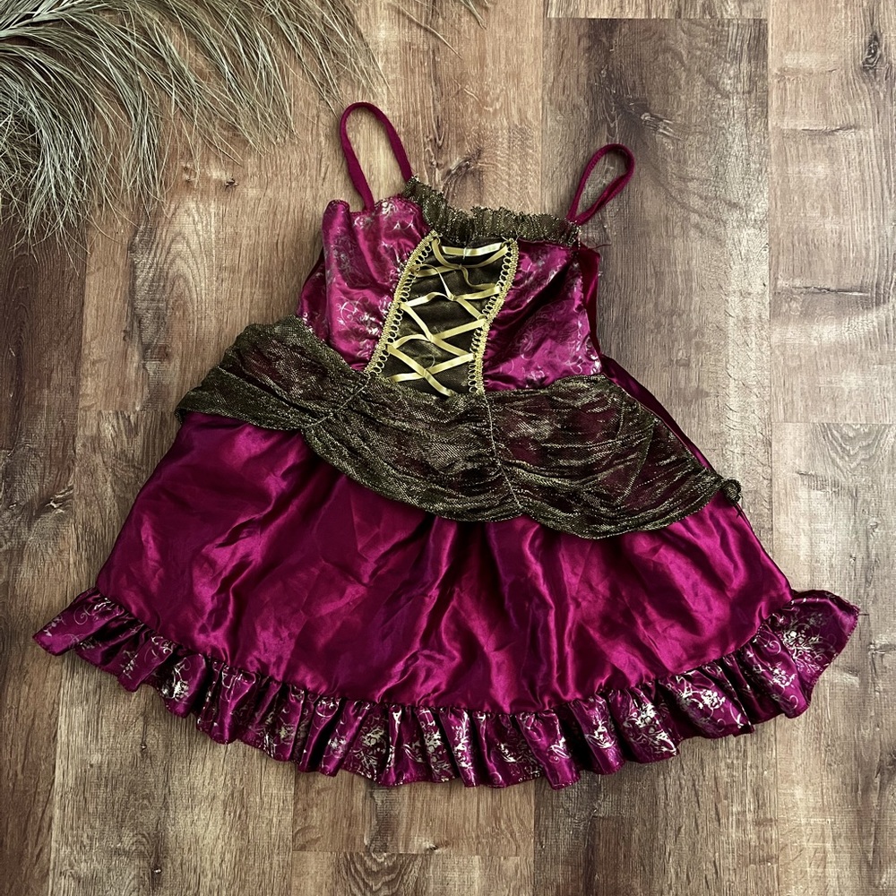 Girls 8-10 Renaissance costume